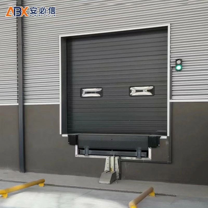 和田地区工业滑升门